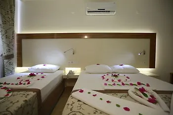 Almera Park Otel 3*